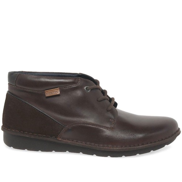 pikolinos chukka boots
